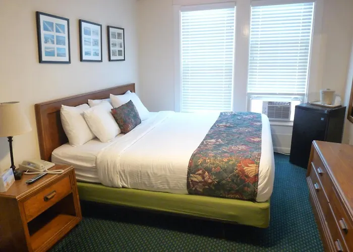 Shoreham Oceanfront Hotel