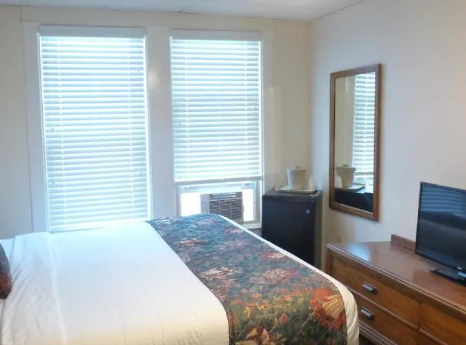 Shoreham Oceanfront 2*